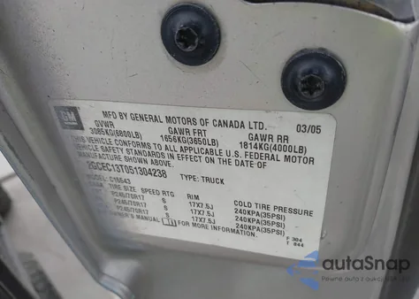 2005 Chevrolet Silverado 1500 Ls z USA, uszkodzony, nr VIN 2GCEC13T051304238